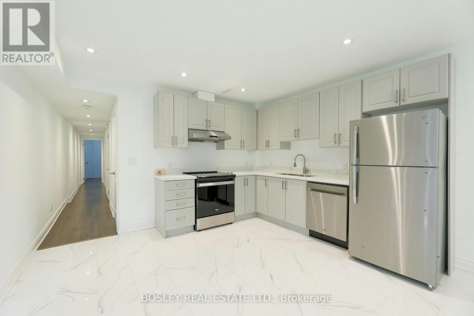 LOWER-9 Queen Victoria Street, Toronto, ON, M4J 1E8 - 11