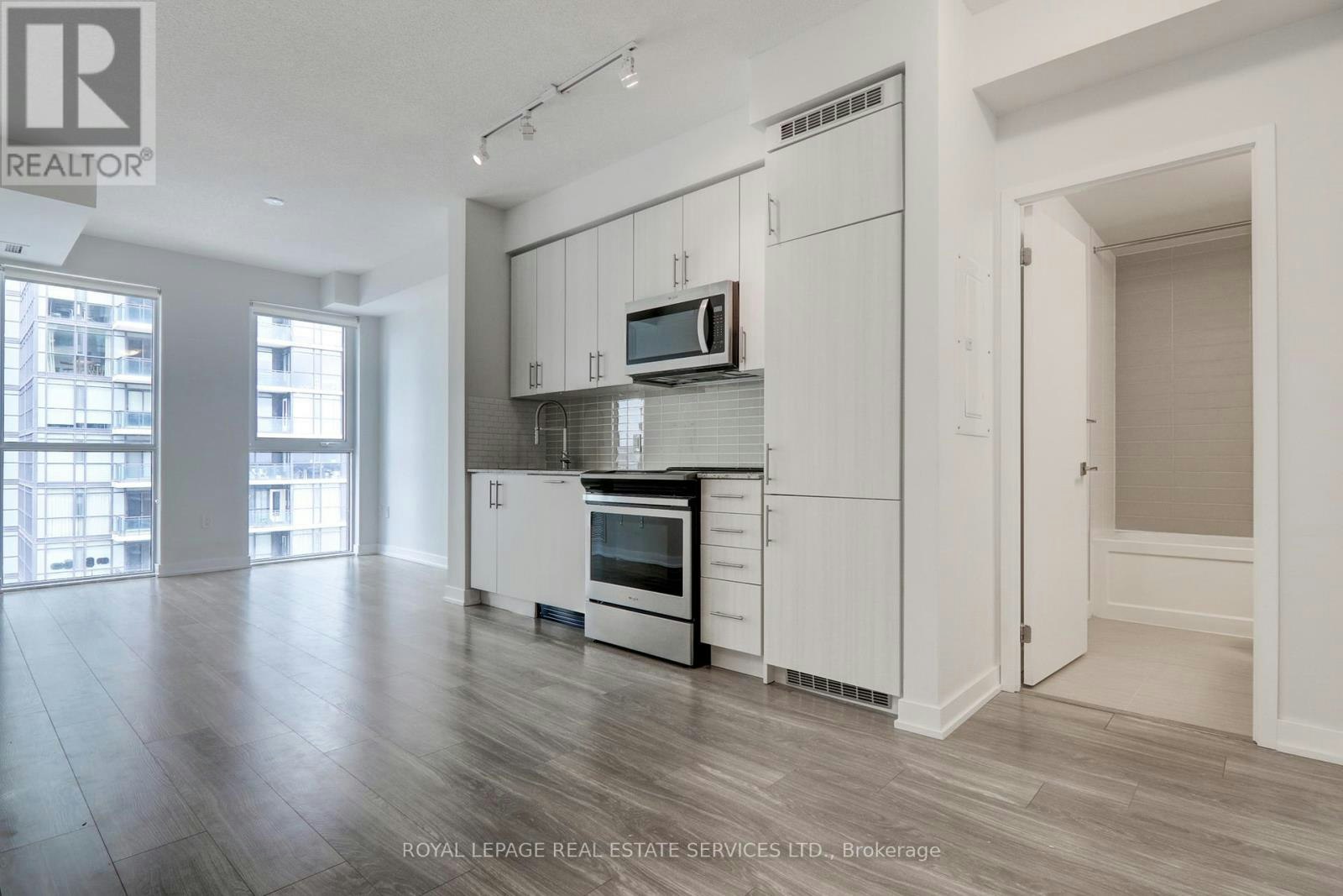 1816-4055 Parkside Village Drive, Mississauga, ON, L5B 0K8 - 8