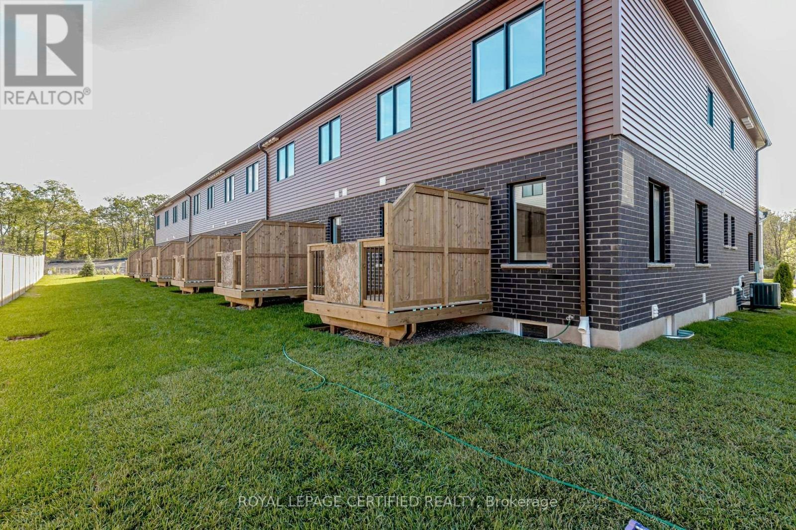 26 Oak Forest Common Crescent, Cambridge, ON, N1S 0G3 - 48