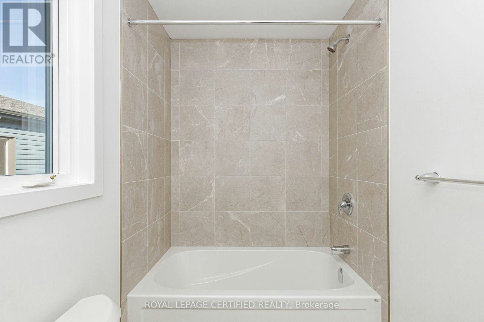 26 Oak Forest Common Crescent, Cambridge, ON, N1S 0G3 - 35
