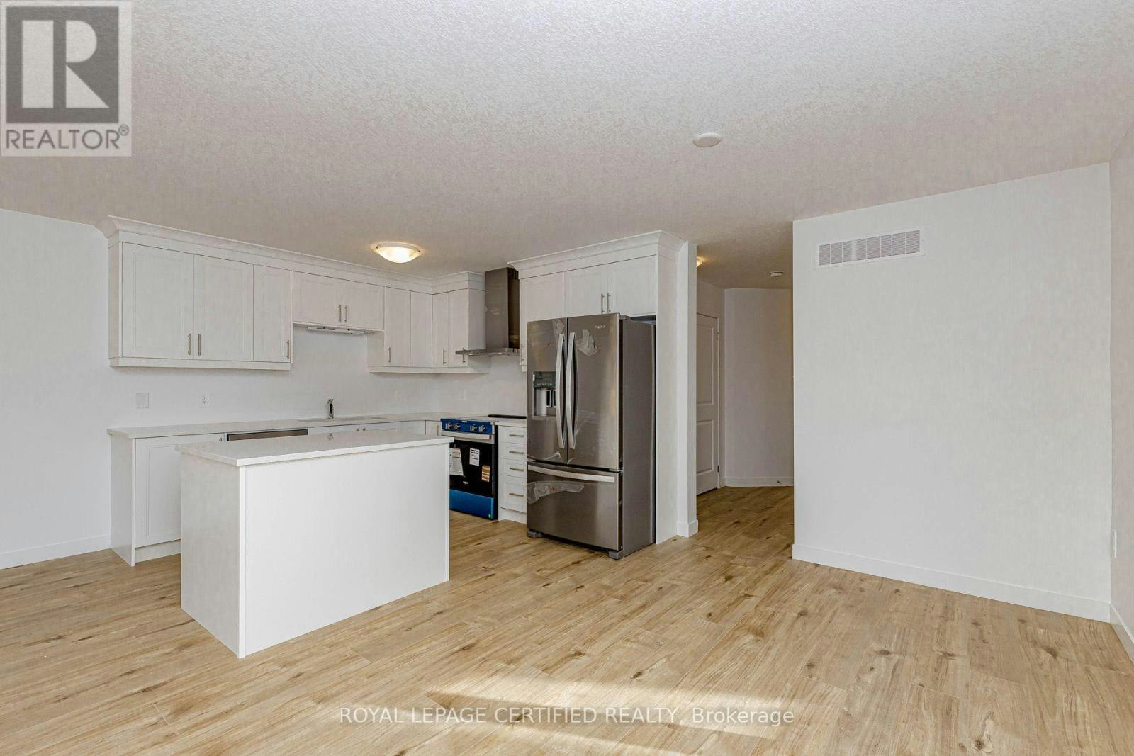 26 Oak Forest Common Crescent, Cambridge, ON, N1S 0G3 - 8