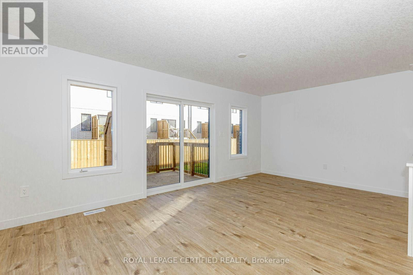 26 Oak Forest Common Crescent, Cambridge, ON, N1S 0G3 - 15