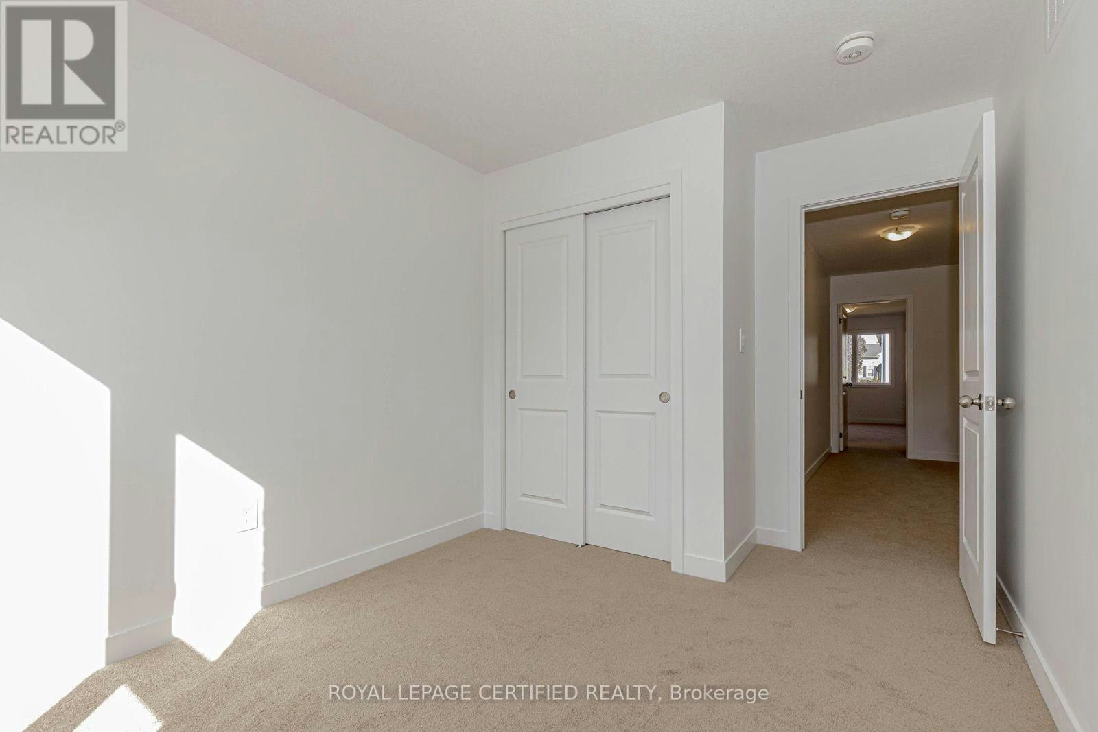 26 Oak Forest Common Crescent, Cambridge, ON, N1S 0G3 - 39