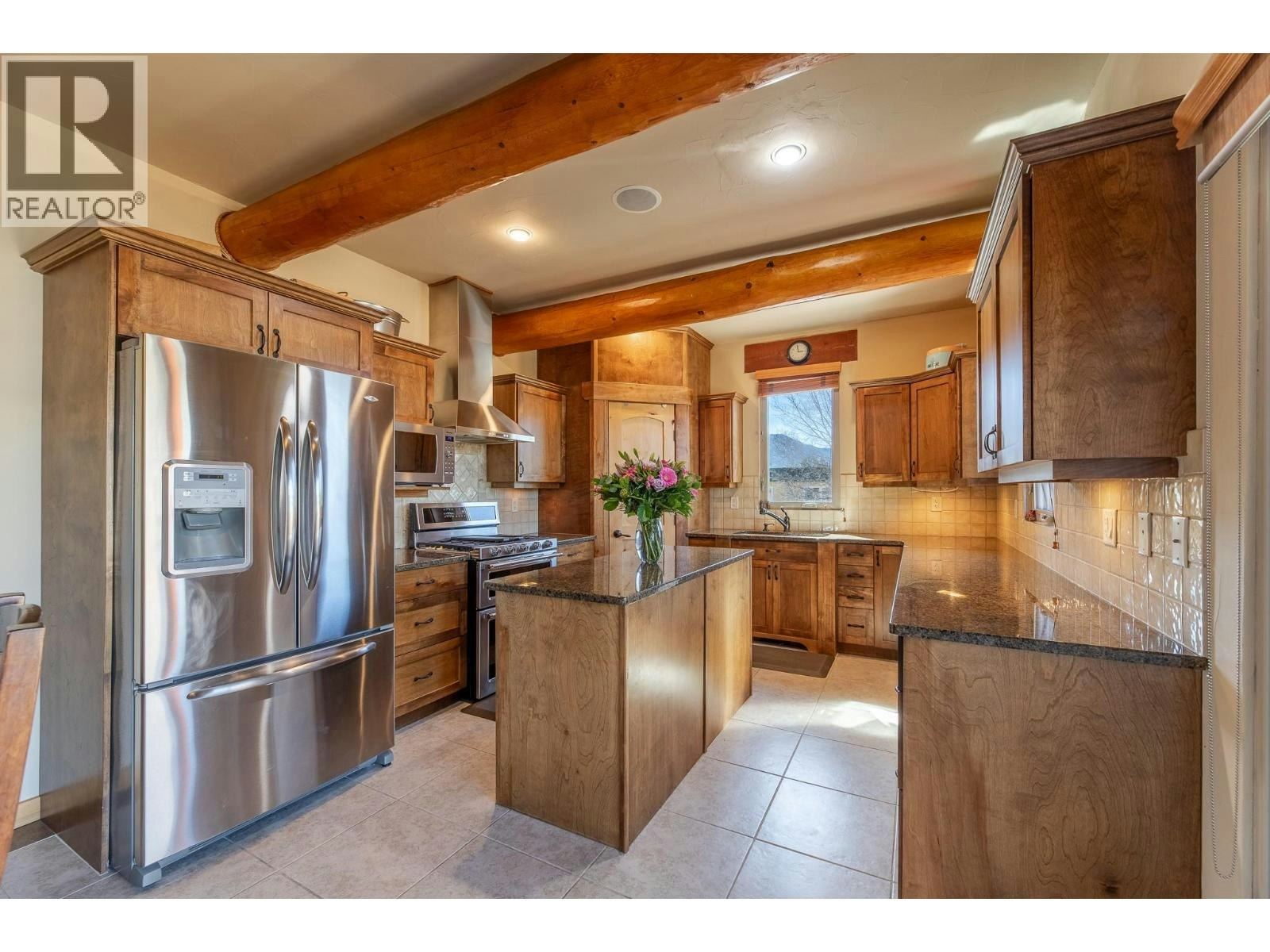 105-483 Maurice Street, Penticton, BC, V2A 5V8 - 6