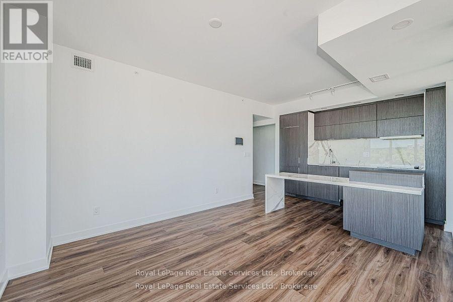610-370 Martha Street, Burlington, ON, L7R 2P7 - 3