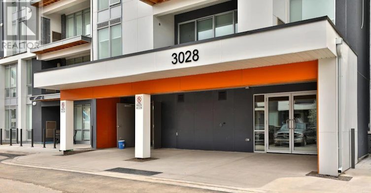 204-3028 Creekshore Common, Oakville, ON, L6M 5K6 - 3