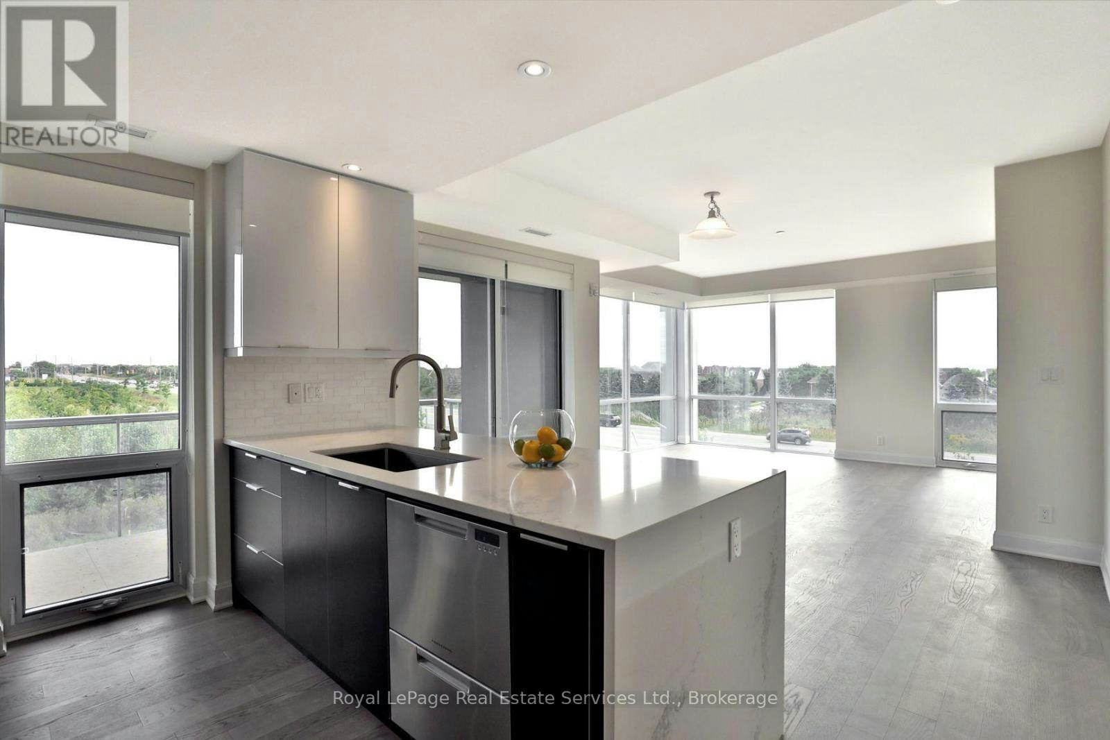 204-3028 Creekshore Common, Oakville, ON, L6M 5K6 - 14