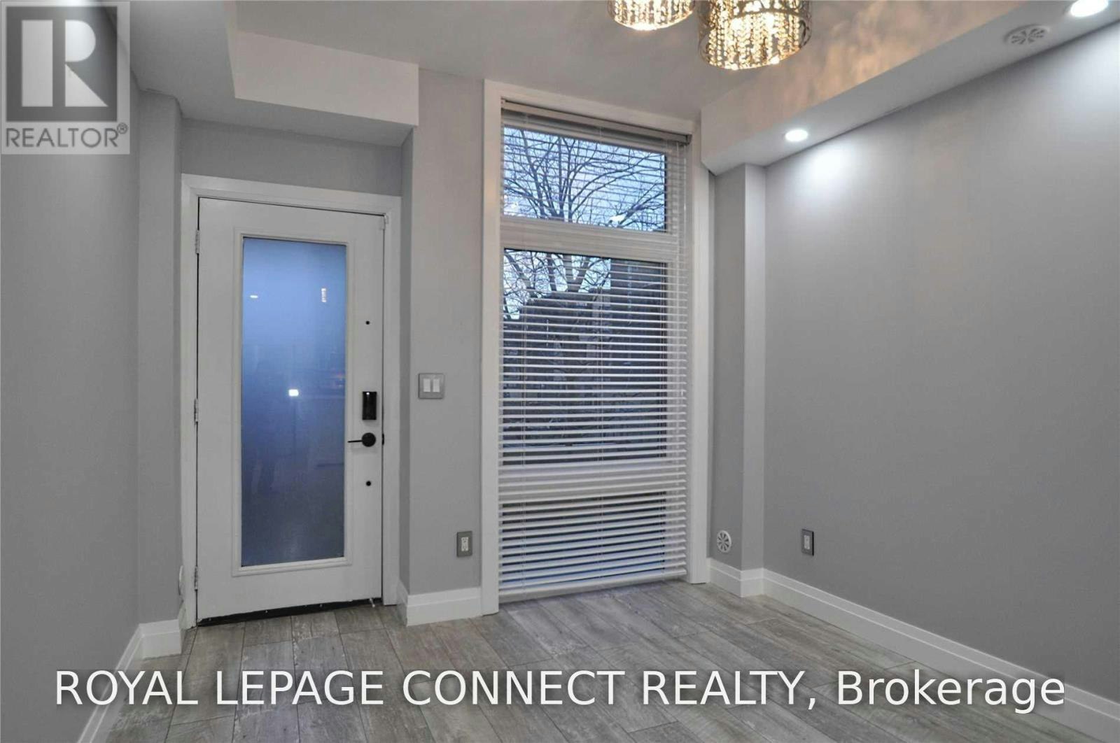 96-23 Eldora Avenue, Toronto, ON, M2M 1R3 - 7