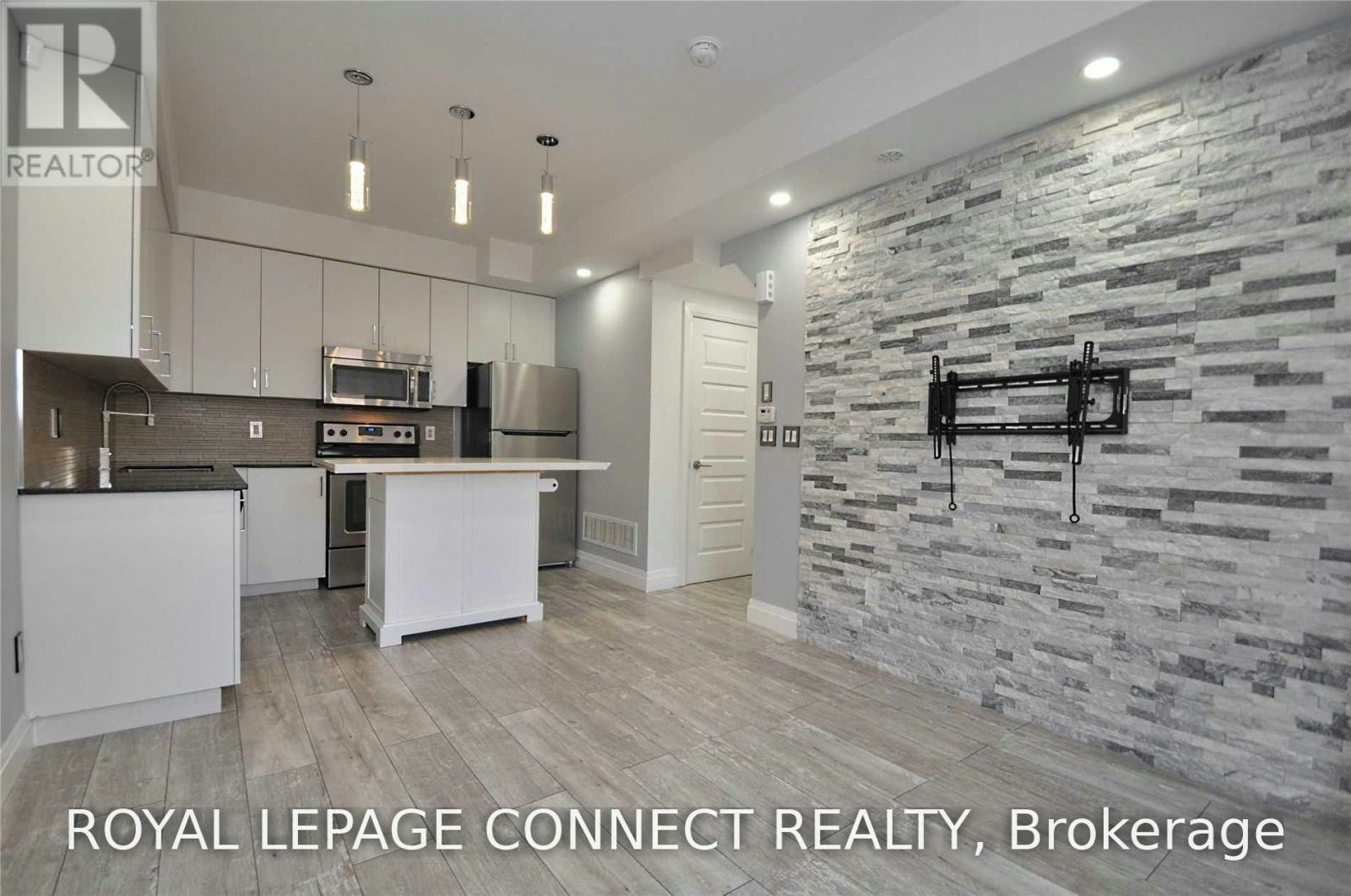 96-23 Eldora Avenue, Toronto, ON, M2M 1R3 - 9