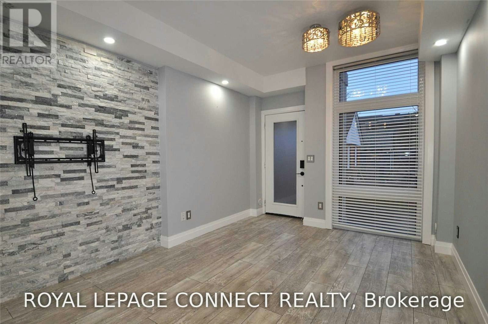 96-23 Eldora Avenue, Toronto, ON, M2M 1R3 - 8