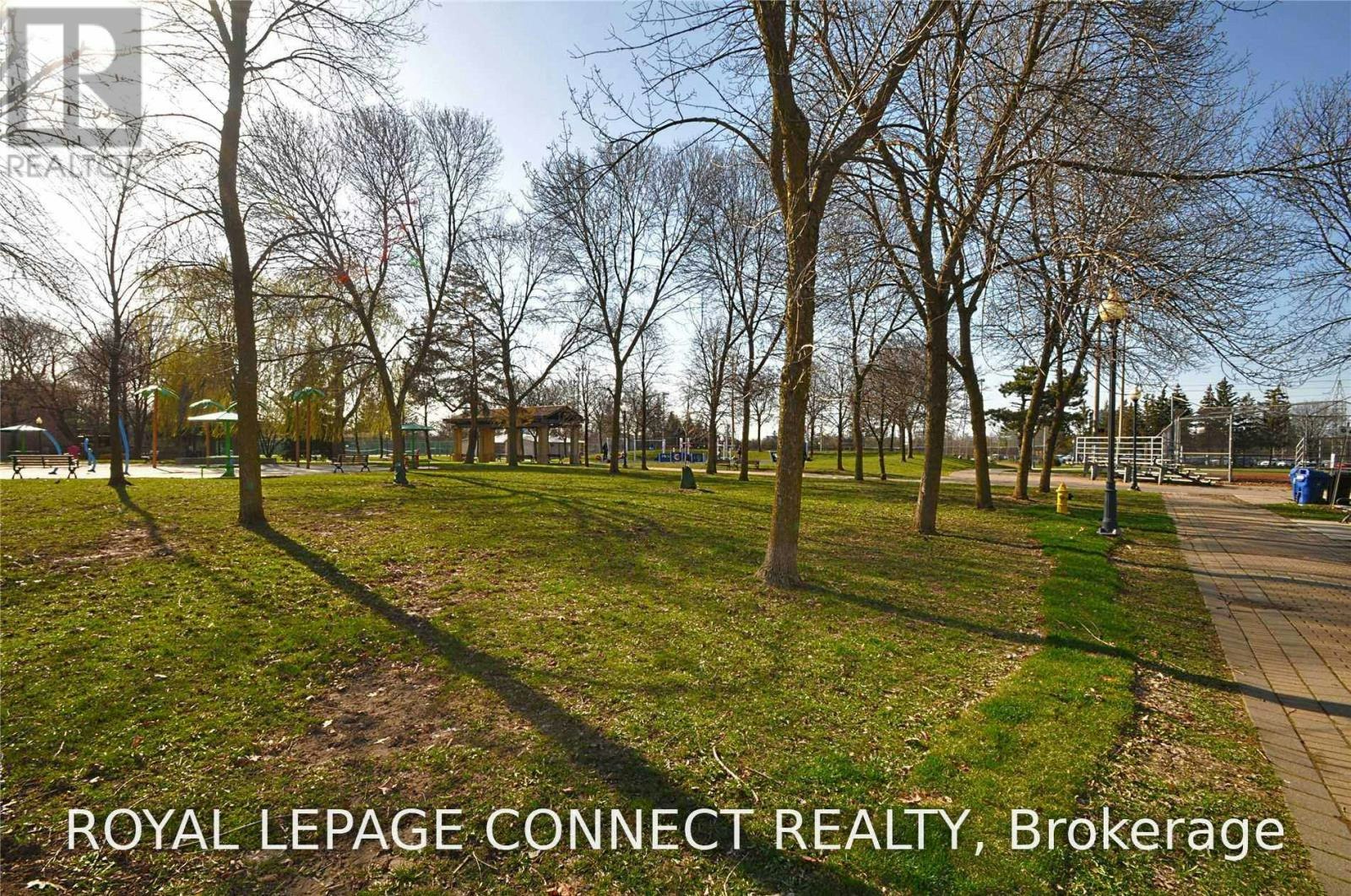 96-23 Eldora Avenue, Toronto, ON, M2M 1R3 - 23