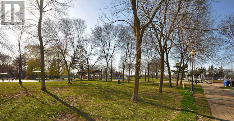 96-23 Eldora Avenue, Toronto, ON, M2M 1R3 - 23