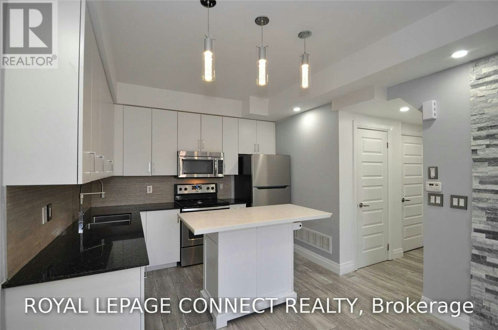 96-23 Eldora Avenue, Toronto, ON, M2M 1R3 - 4