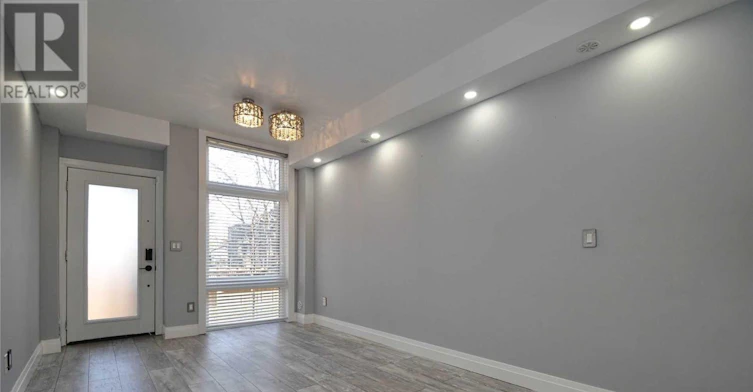 96-23 Eldora Avenue, Toronto, ON, M2M 1R3 - 16