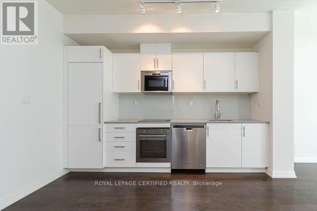 1102-460 Adelaide Street E, Toronto, ON, M5A 0E7 - 4