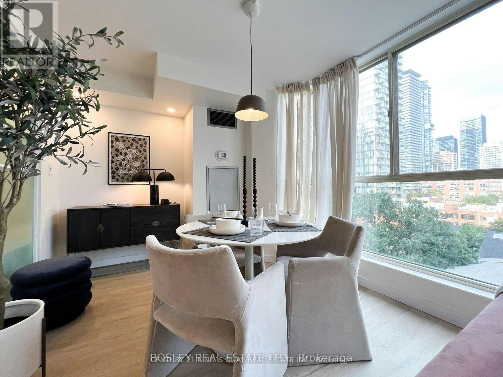 803-1055 Bay Street, Toronto, ON, M5S 3A3 - 9