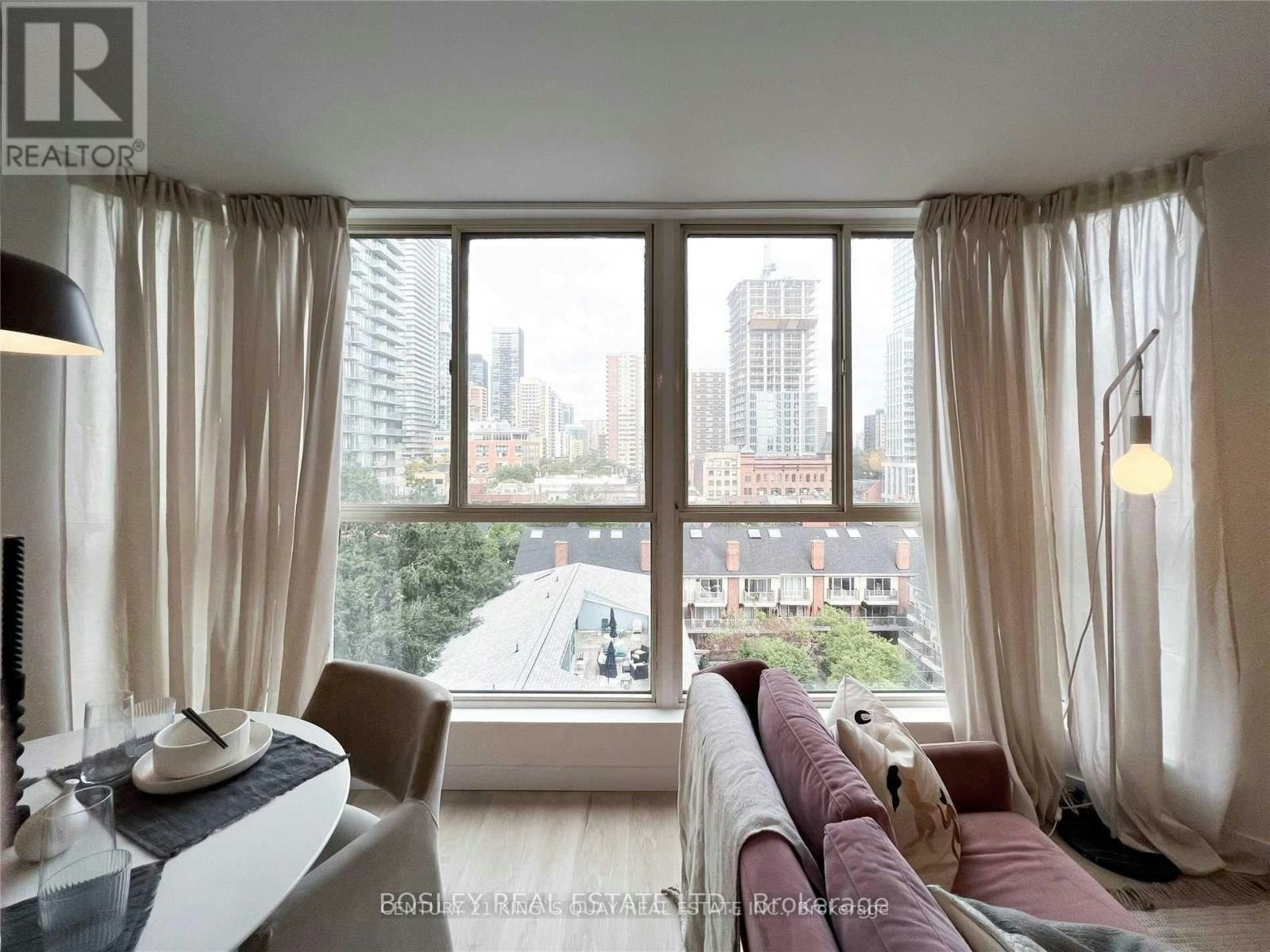 803-1055 Bay Street, Toronto, ON, M5S 3A3 - 13