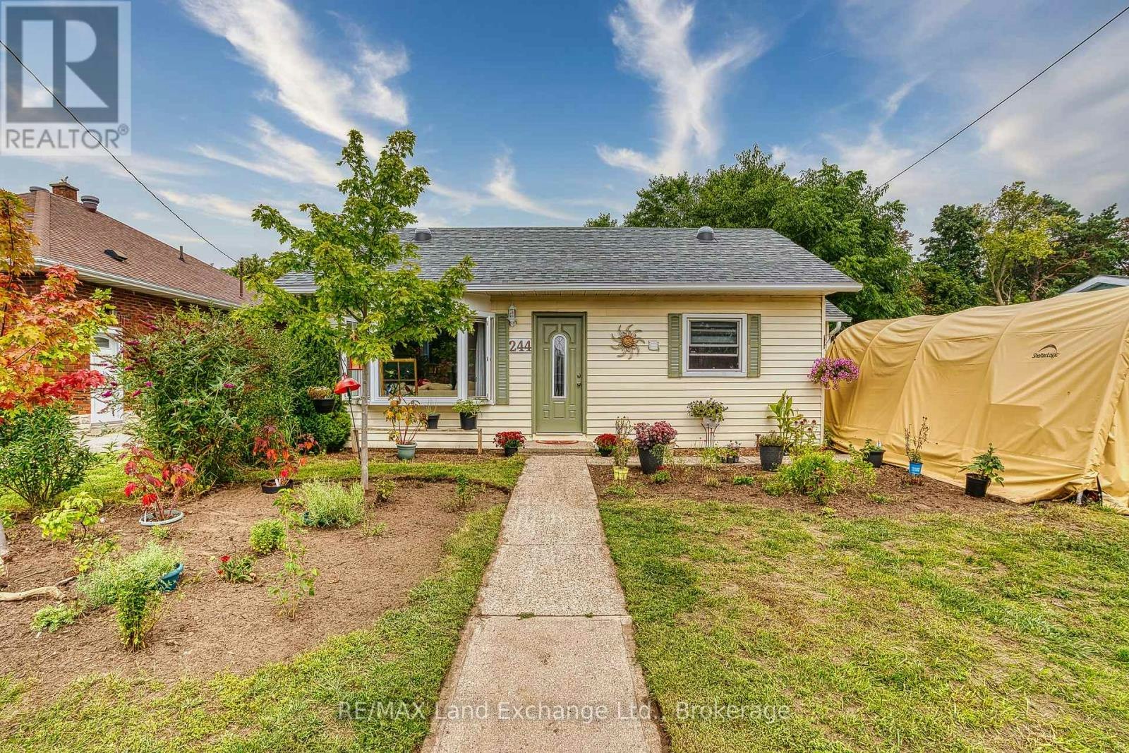 244 Clarendon Street, Saugeen Shores, ON, N0H 2L0