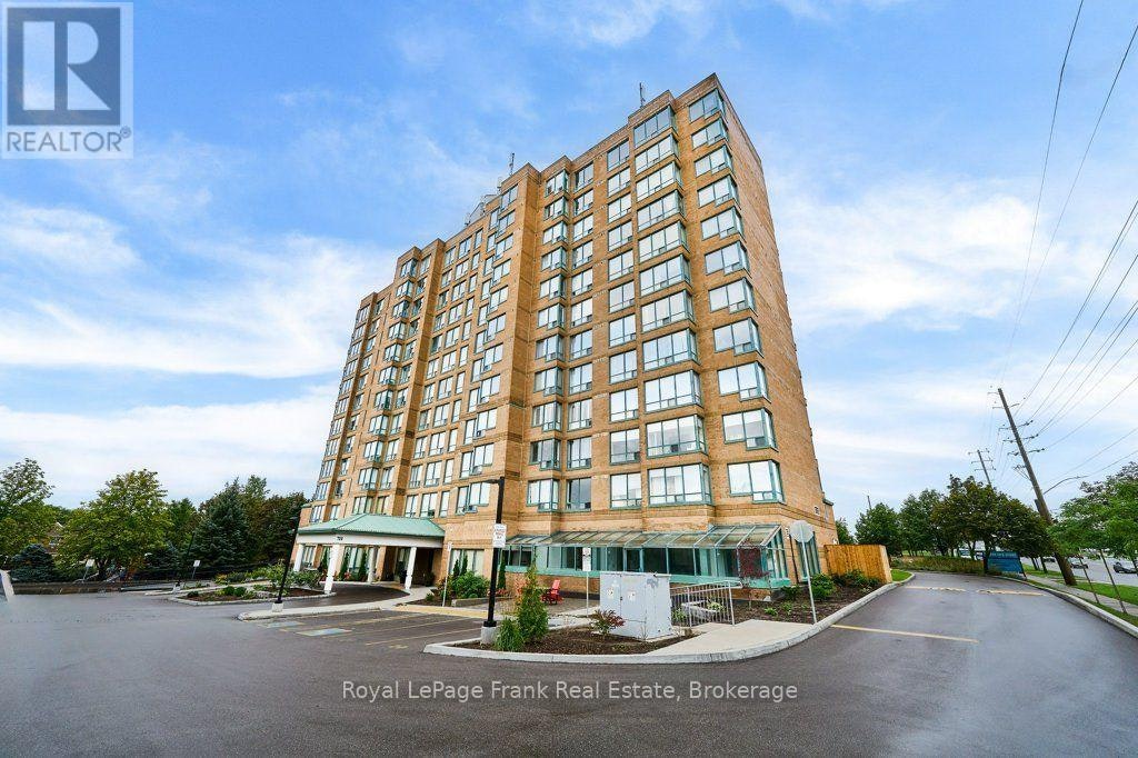 806-711 Rossland Road E, Whitby, ON, L1N 8Z1