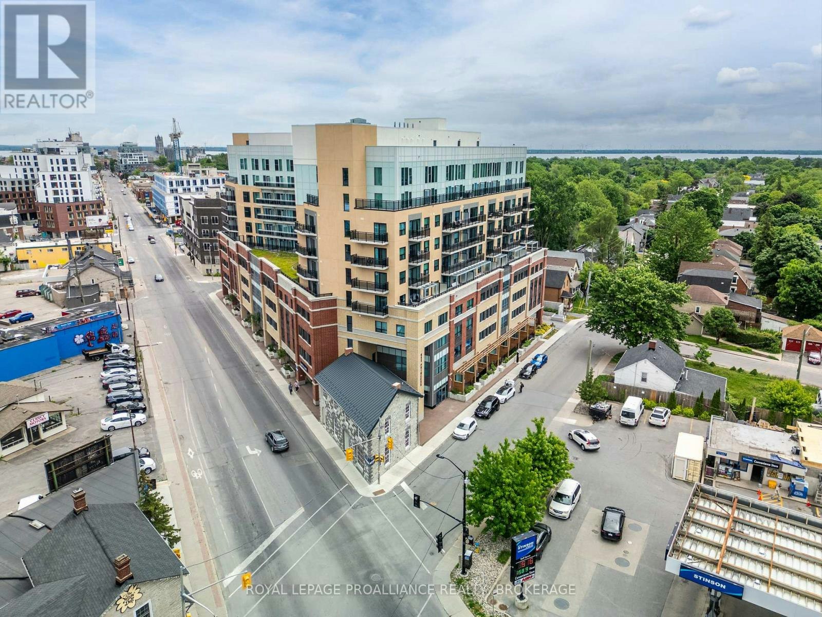 425-652 Princess Street, Kingston, ON, K7L 1E5