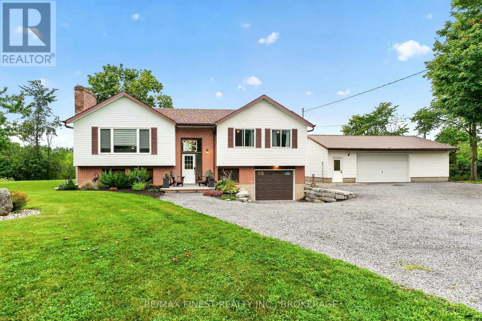 2359 Keeley Road, South Frontenac, ON, K0H 2T0