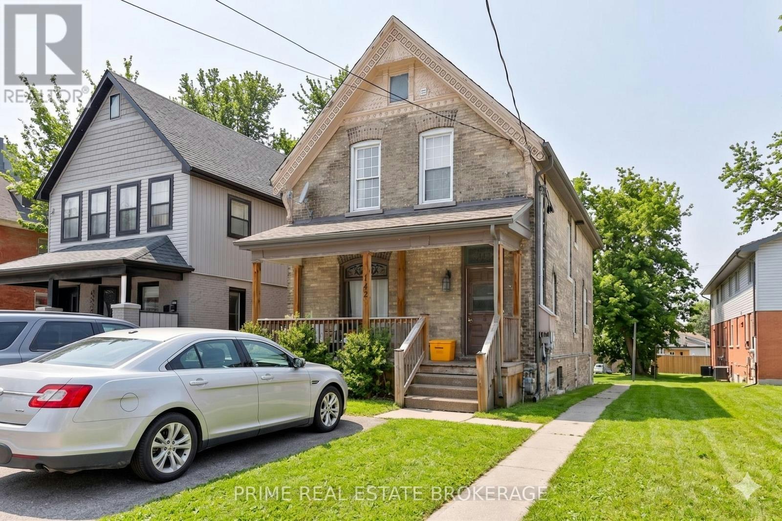 142 John Street, London, ON, N6A 1N8