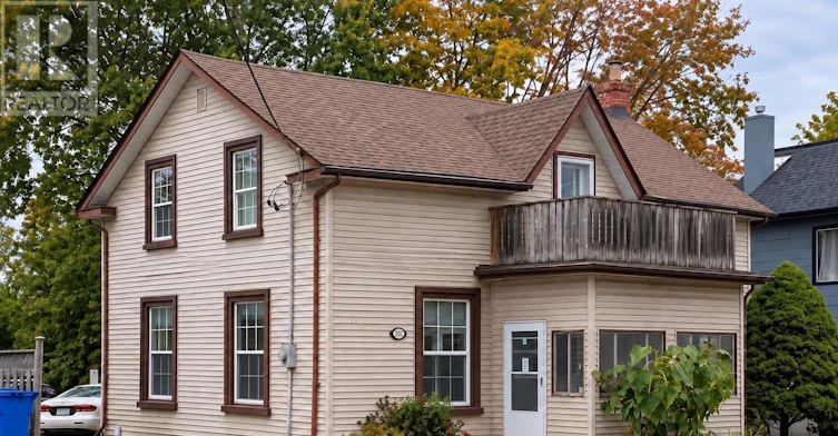 1-202 Prospect Street, Newmarket, ON, L3Y 3T6 - 2