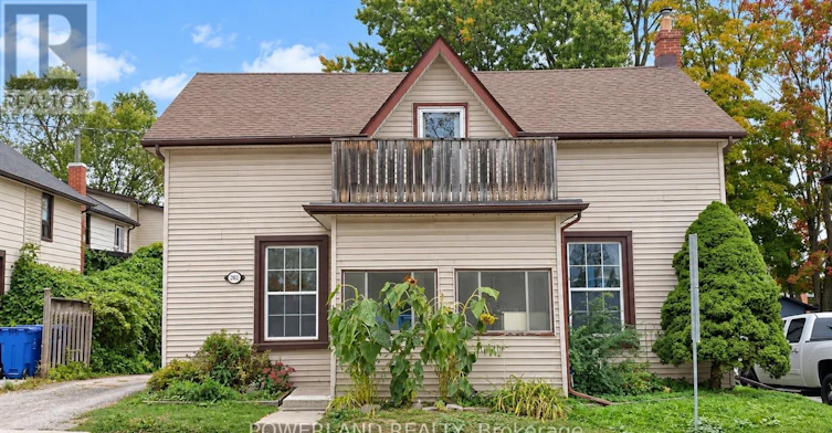 1-202 Prospect Street, Newmarket, ON, L3Y 3T6