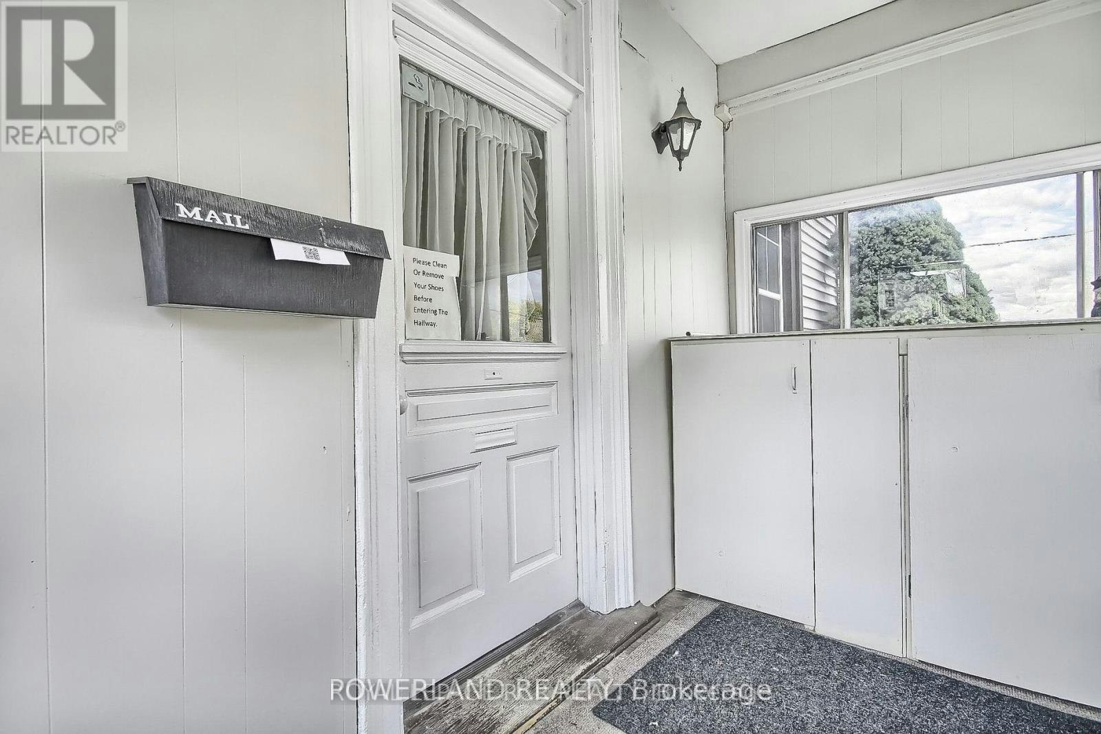 2-202 Prospect Street W, Newmarket, ON, L3Y 3T6 - 5