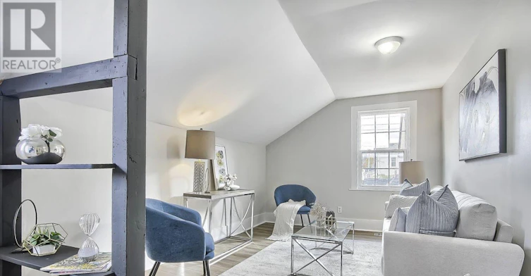 2-202 Prospect Street W, Newmarket, ON, L3Y 3T6 - 10