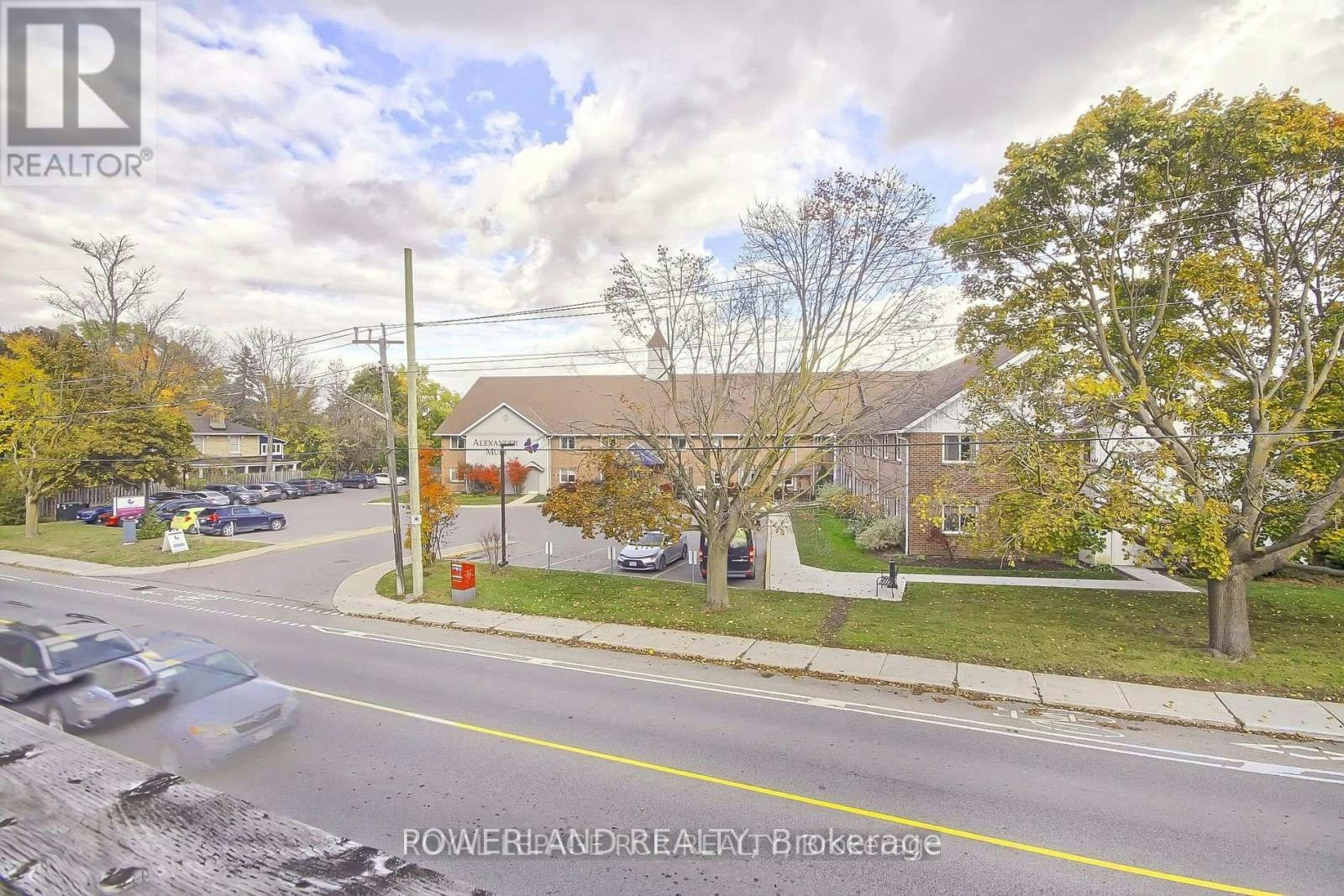 2-202 Prospect Street W, Newmarket, ON, L3Y 3T6 - 28