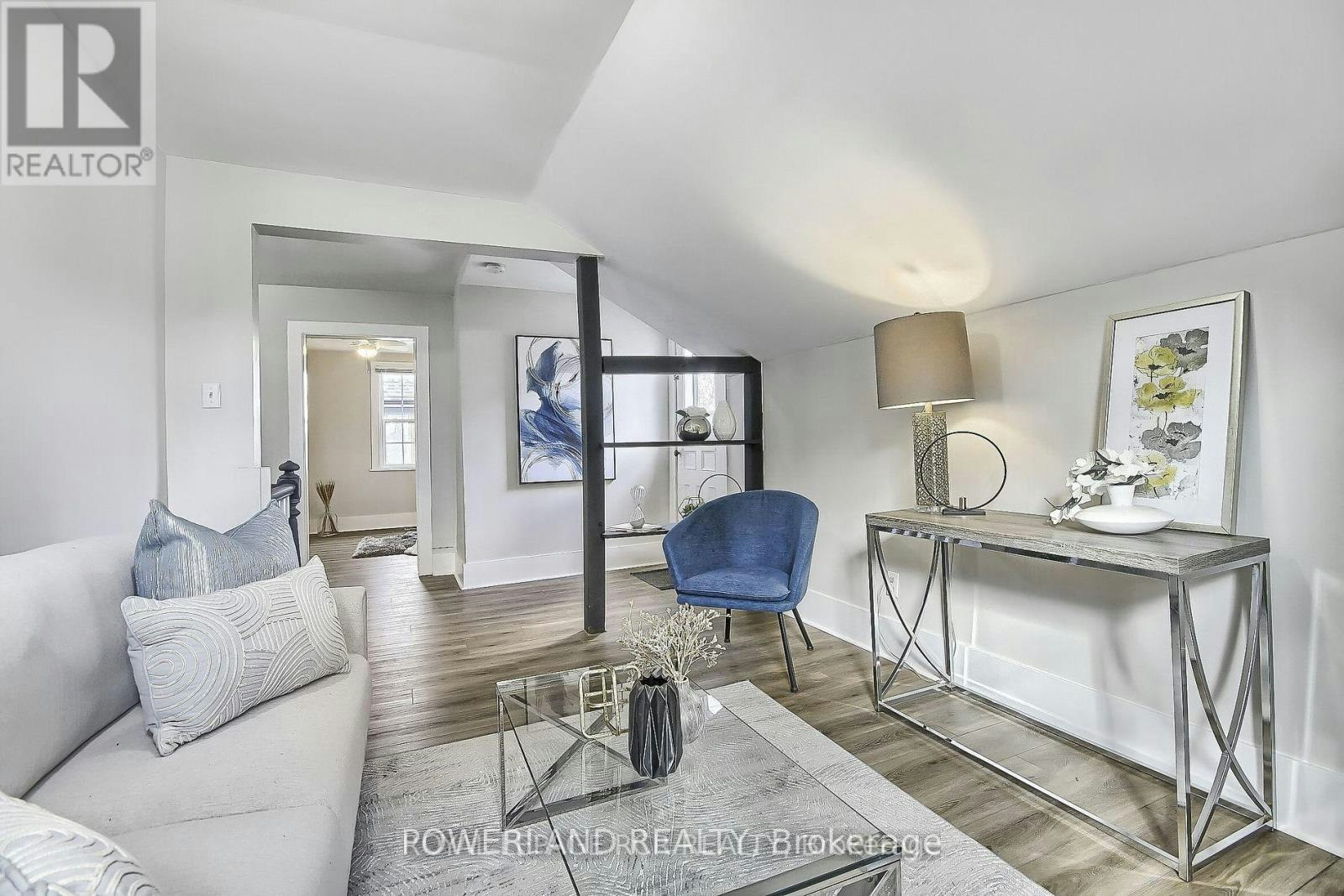2-202 Prospect Street W, Newmarket, ON, L3Y 3T6 - 13