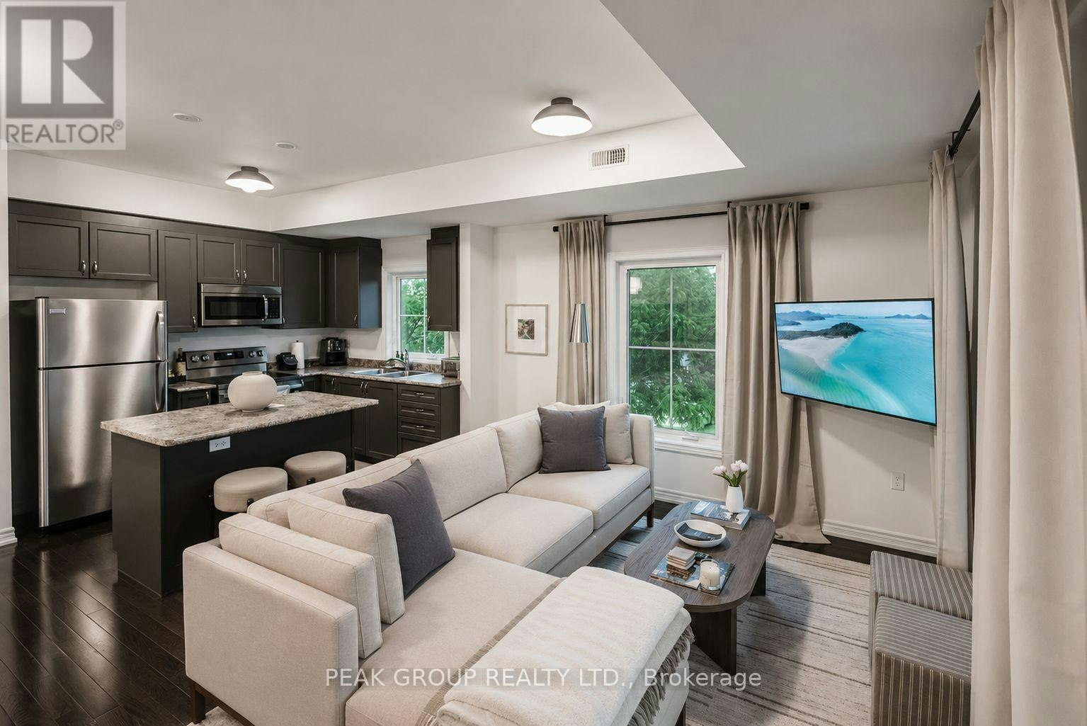 2A-6884 14th Avenue, Markham, ON, L6B 1A8