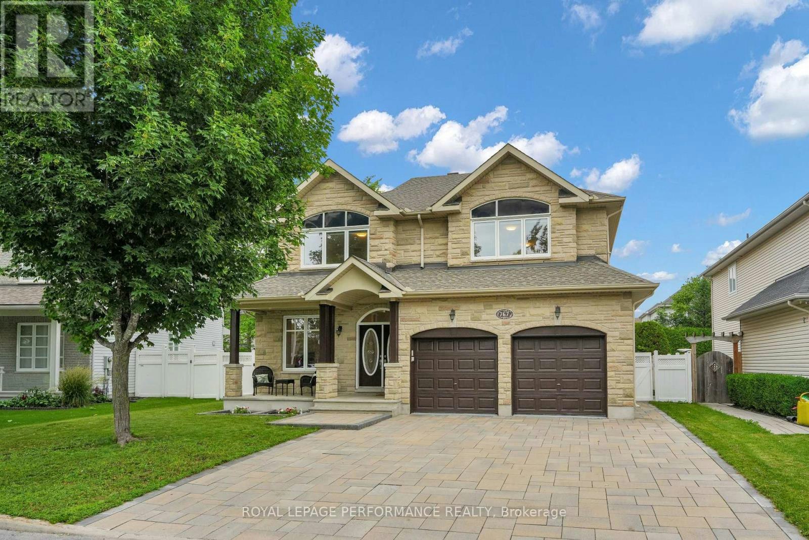 767 Long Point Circle N, Ottawa, ON, K1T 4H5