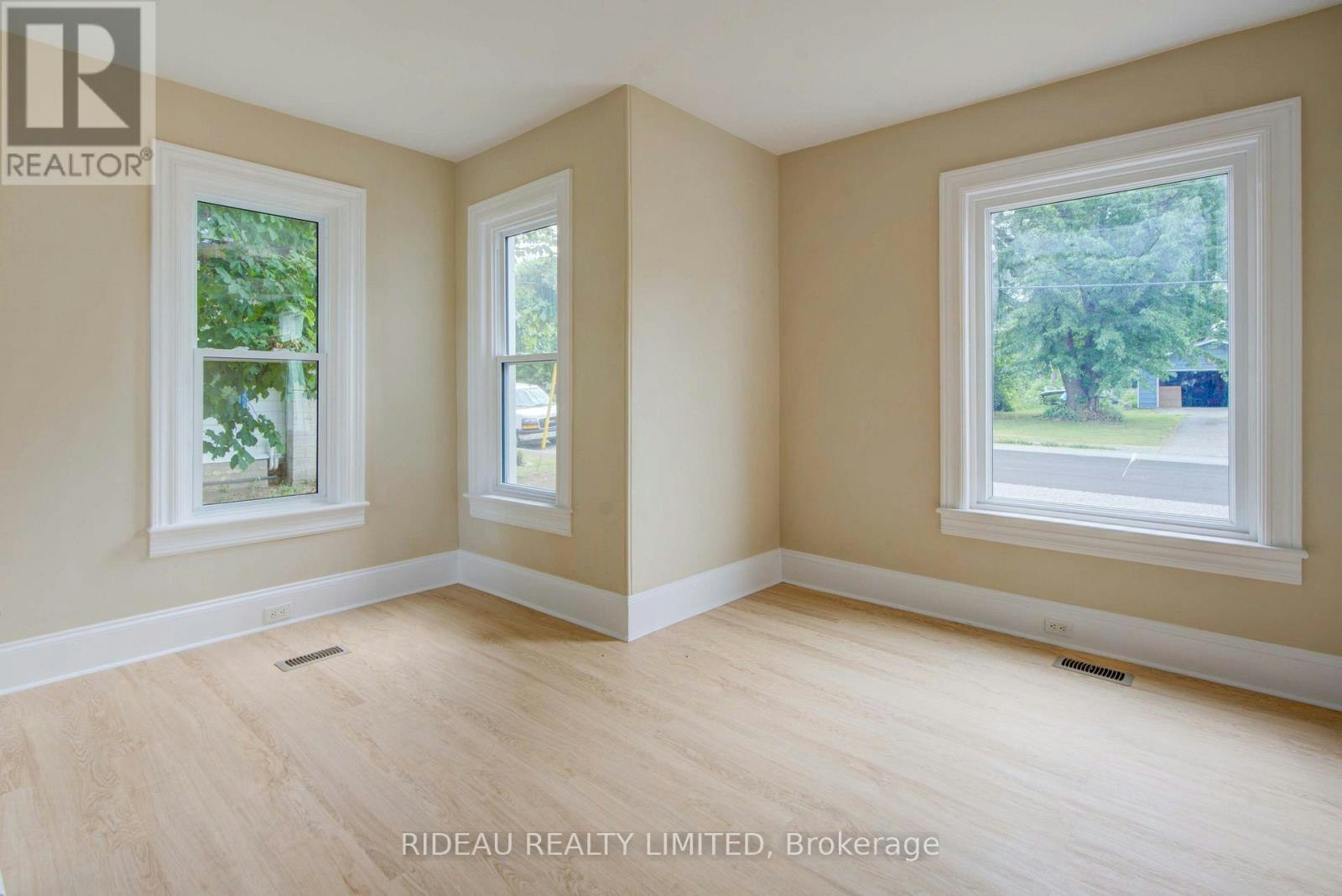 342 Kitley 8 Line Road, Elizabethtown, ON, K0E 1H0 - 5