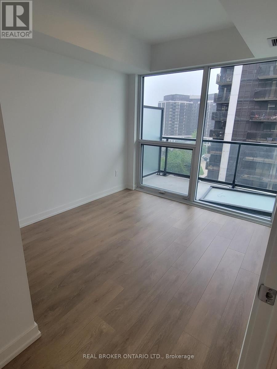 911-1100 Sheppard Avenue W, Toronto, ON, M3J 0H1 - 2