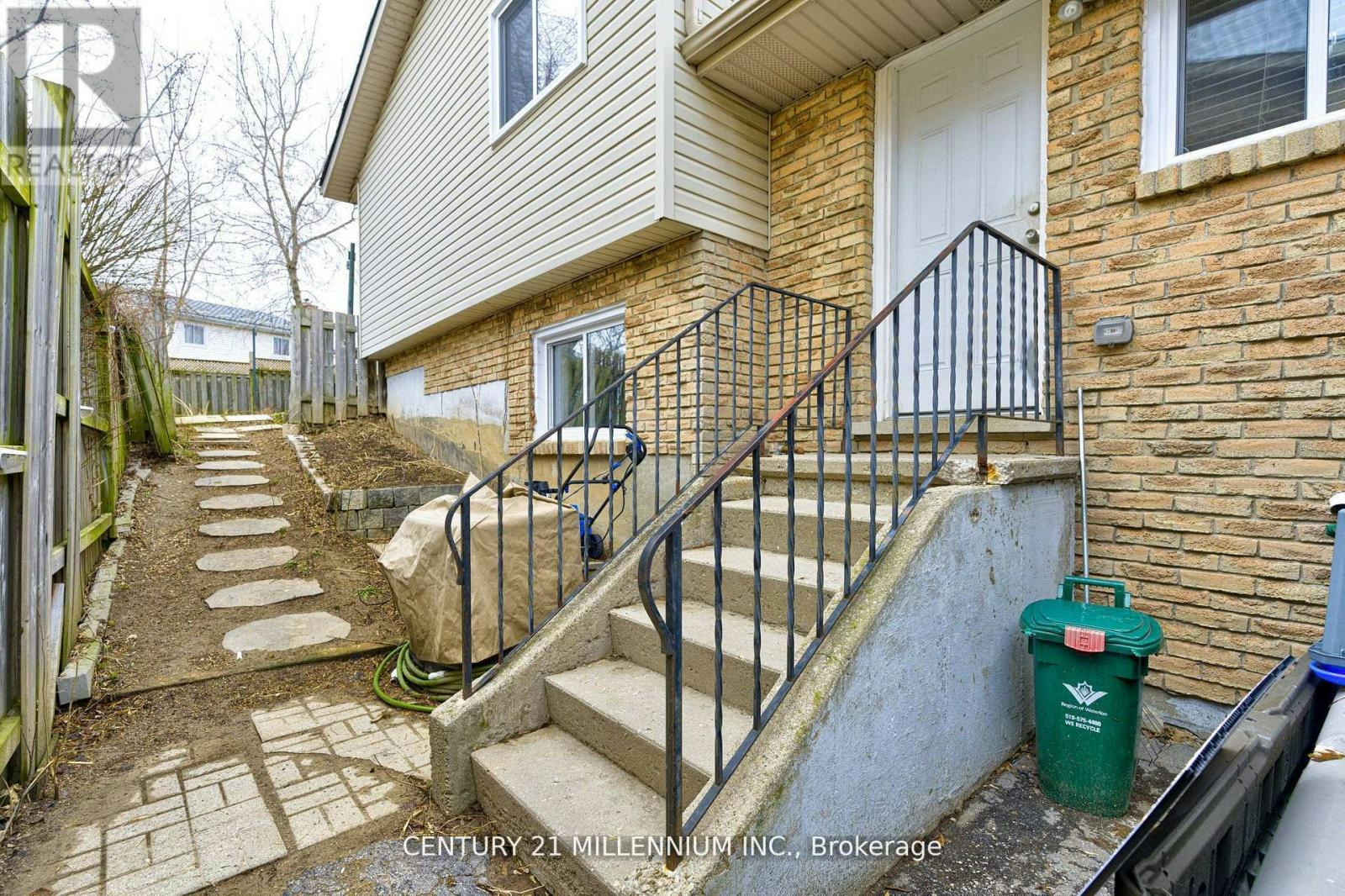 15 Northview Heights Drive, Cambridge, ON, N1R 6Z9 - 37