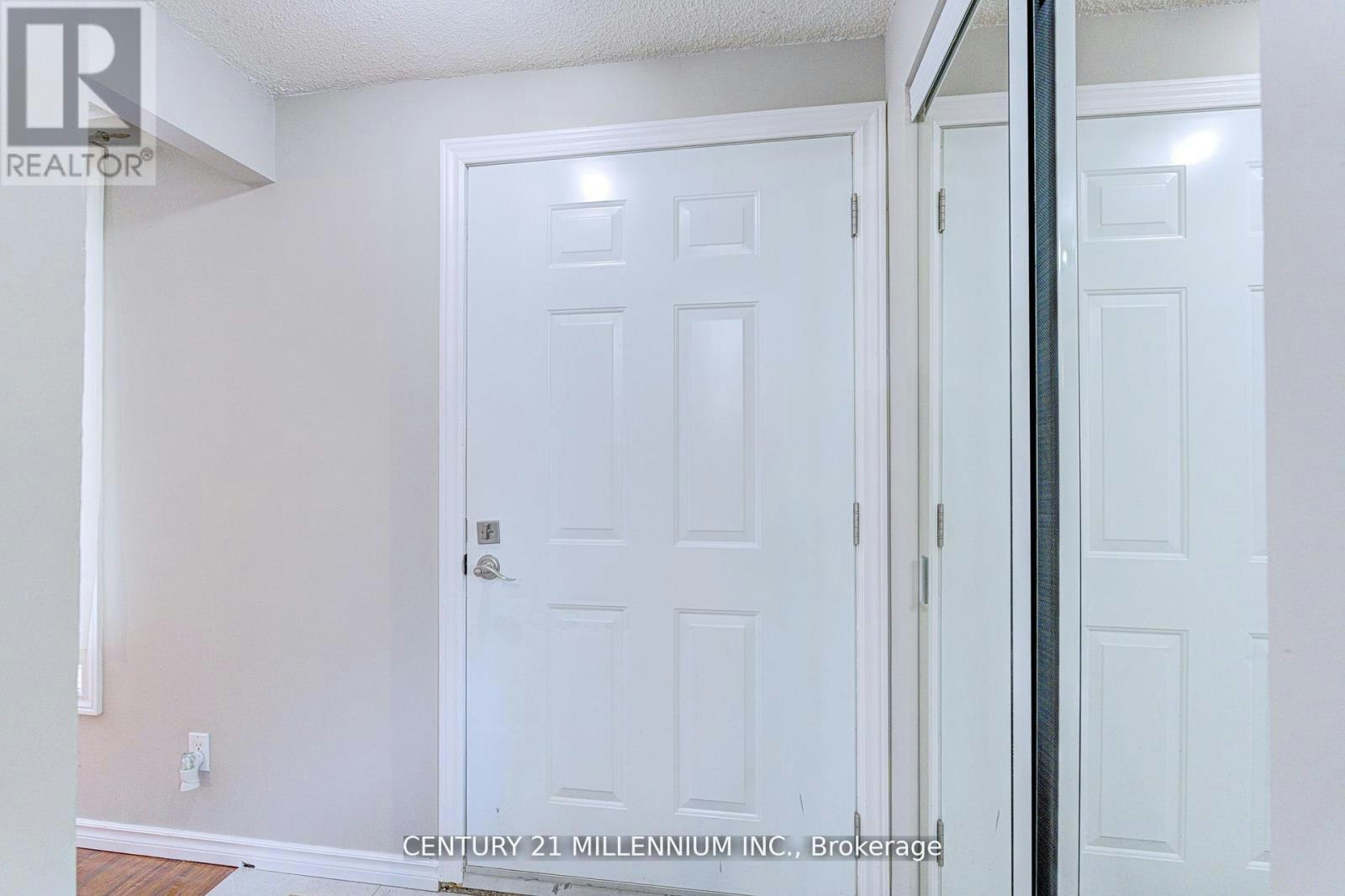 15 Northview Heights Drive, Cambridge, ON, N1R 6Z9 - 6