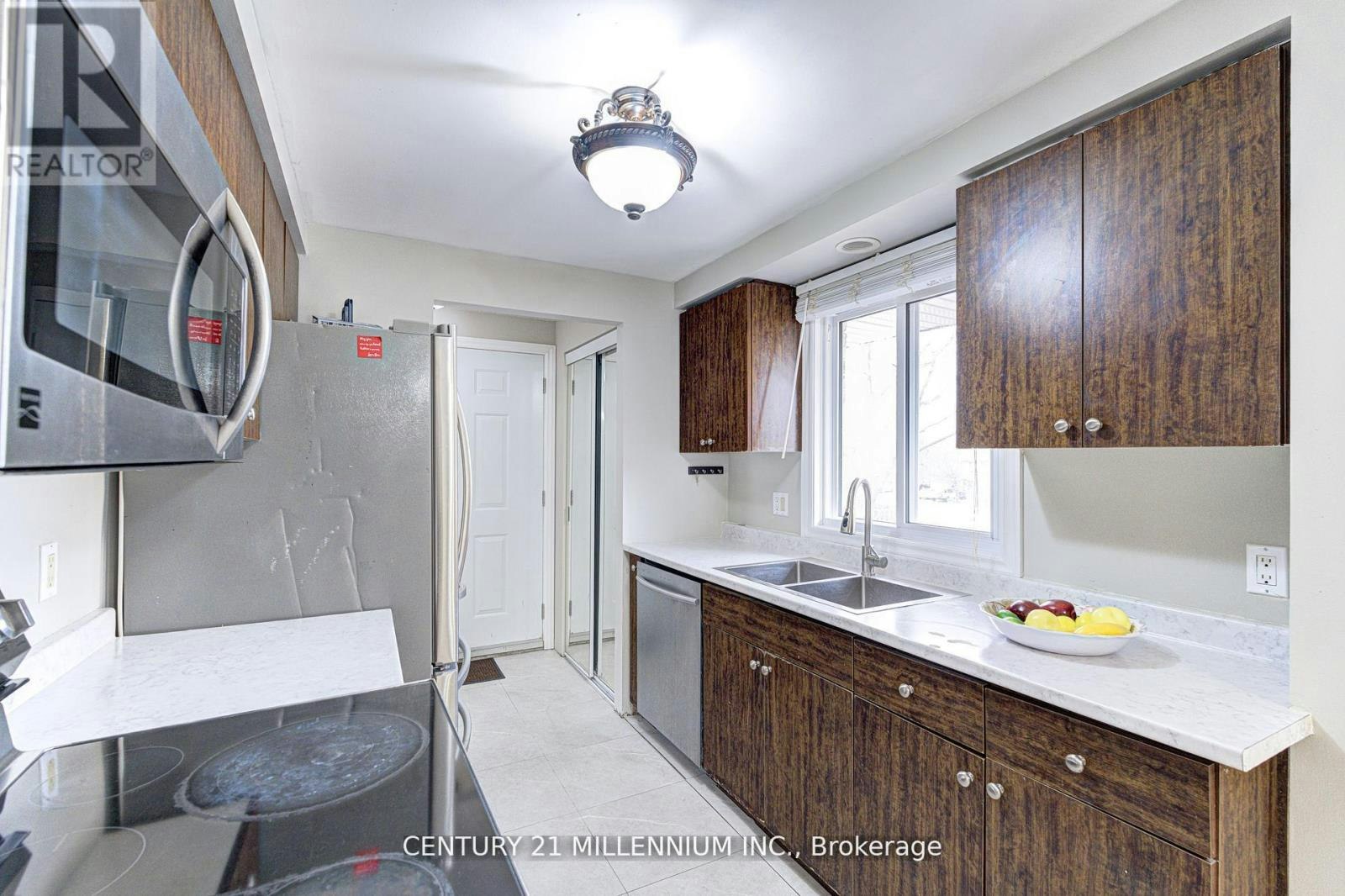 15 Northview Heights Drive, Cambridge, ON, N1R 6Z9 - 19
