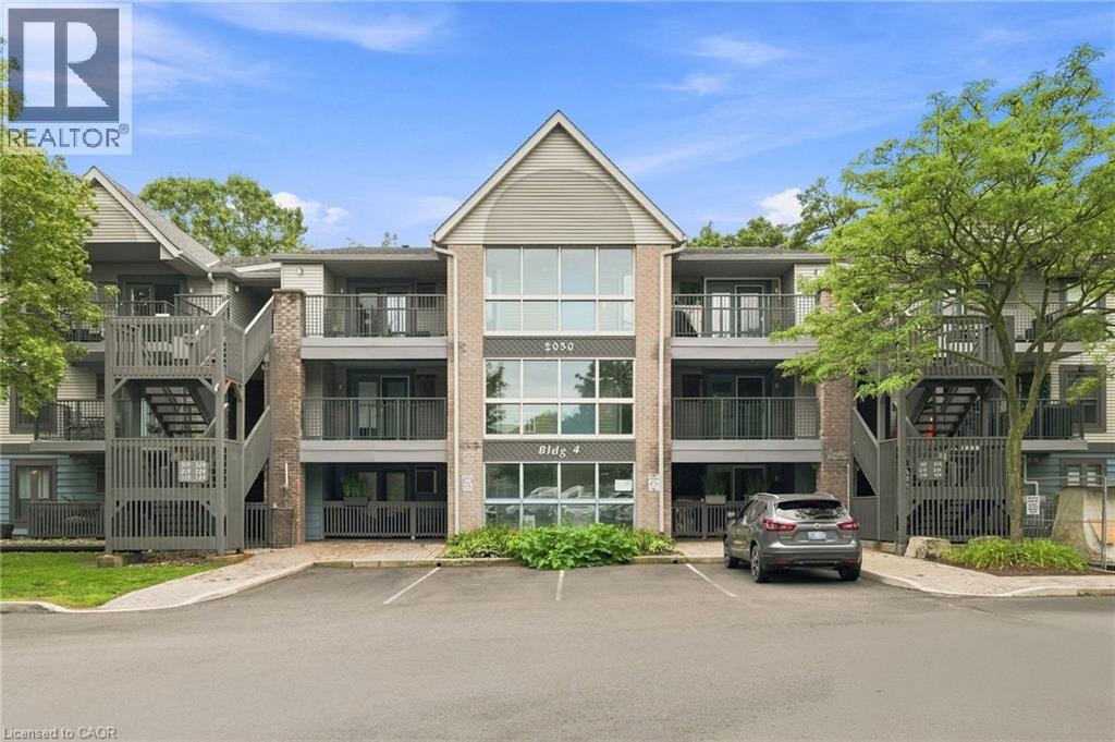 322-2030 Cleaver Avenue, Burlington, ON, L7M 4C3
