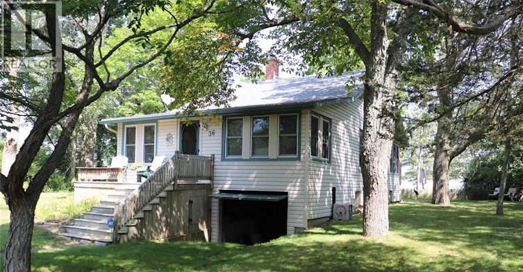 17818 Lakeshore Road, Chatham-Kent, ON, N0P 1X0