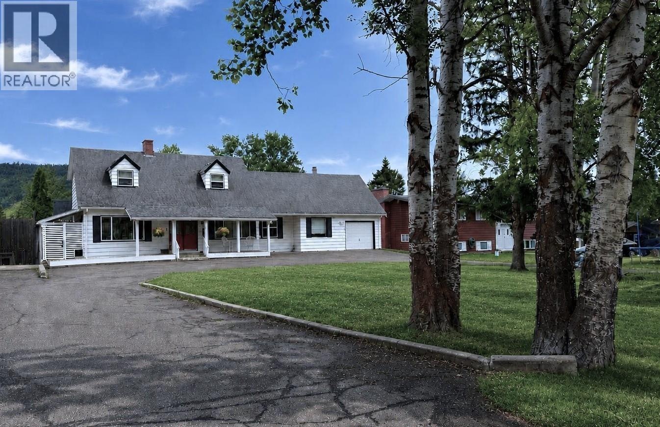 255 Evergreen Crescent, 100 Mile House, BC, V0K 2E0