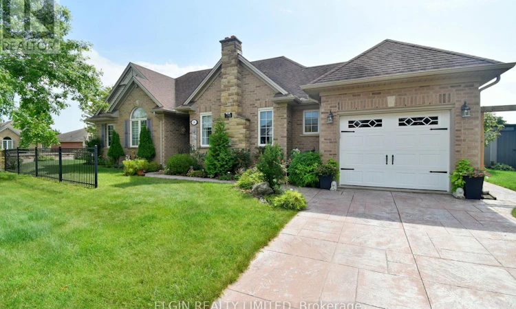 30 Peach Tree Boulevard