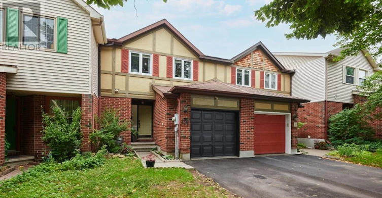 138 Acklam Terrace, Ottawa, ON, K2K 2J5