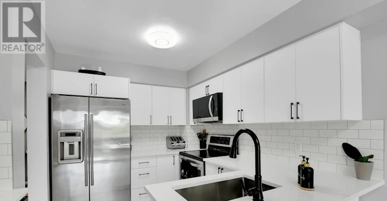 138 Acklam Terrace, Ottawa, ON, K2K 2J5 - 11