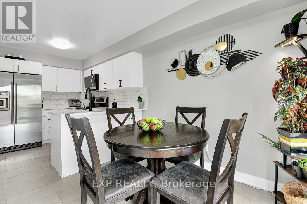 138 Acklam Terrace, Ottawa, ON, K2K 2J5 - 13