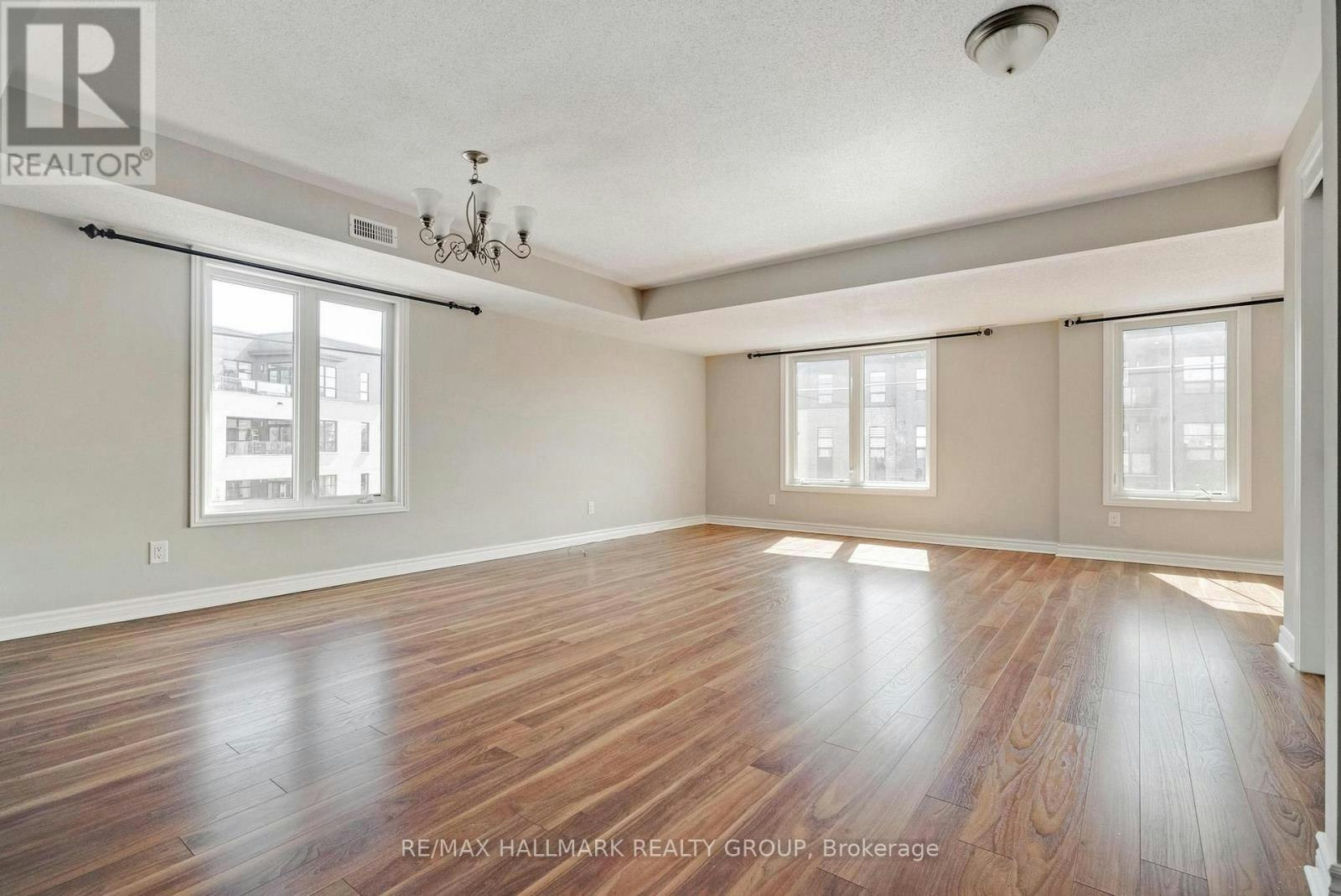 255B Titanium Private, Ottawa, ON, K1C 0A5 - 4