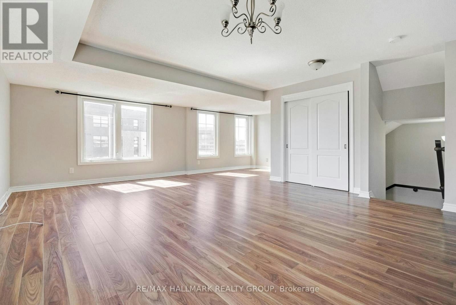 255B Titanium Private, Ottawa, ON, K1C 0A5 - 5