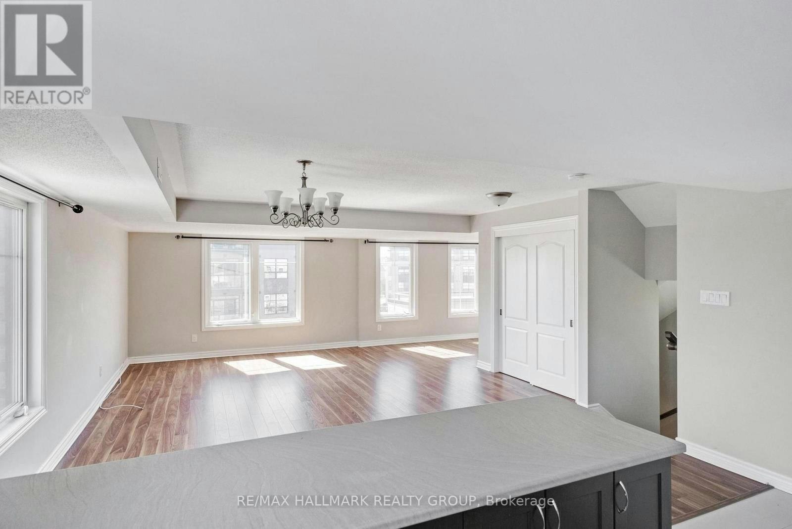 255B Titanium Private, Ottawa, ON, K1C 0A5 - 12