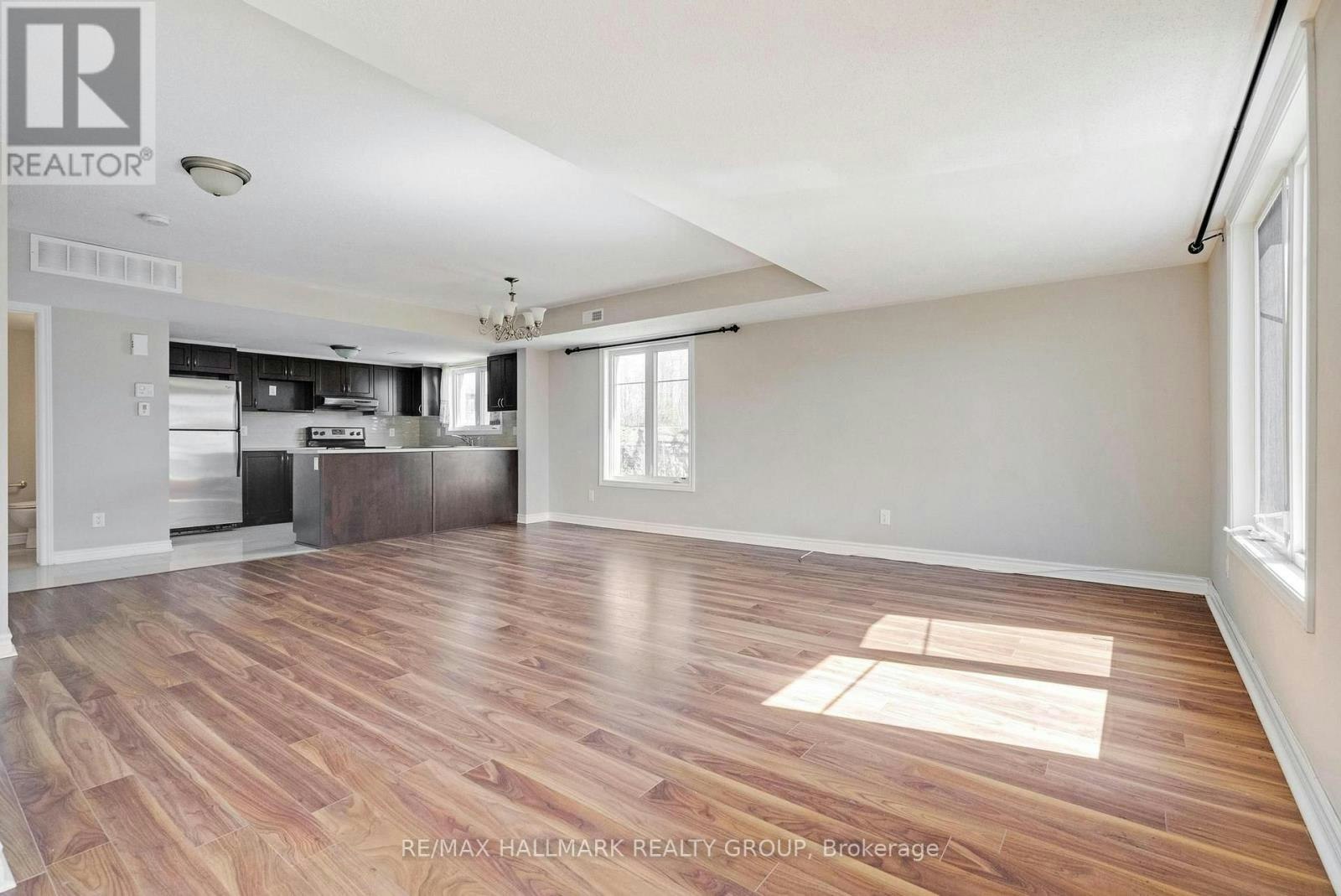 255B Titanium Private, Ottawa, ON, K1C 0A5 - 7